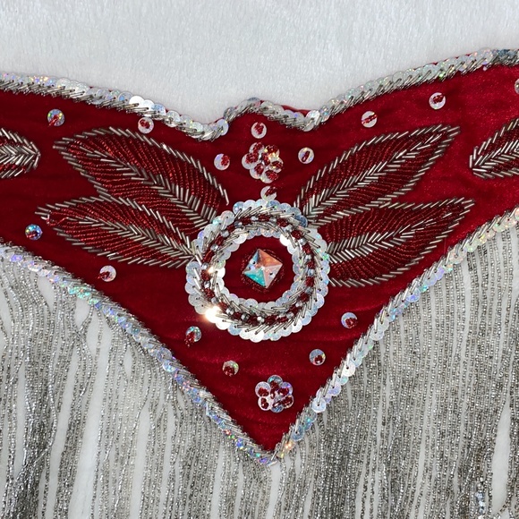 Red Silver Belly Dance Costume - Picture 5 of 10